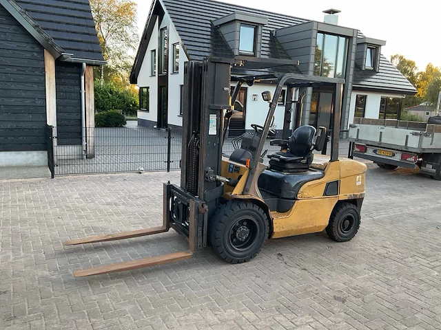 2017 caterpillar dp35nt vorkheftruck - afbeelding 1 van  19