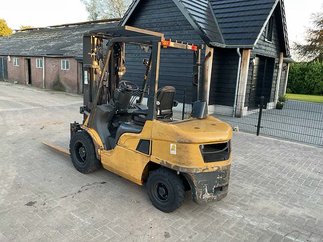2017 caterpillar dp35nt vorkheftruck - afbeelding 14 van  19