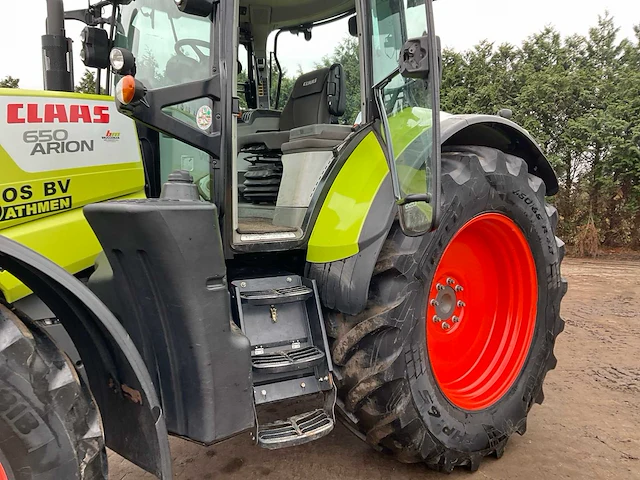 2017 claas 650 arion vierwielaangedreven landbouwtractor - afbeelding 22 van  45