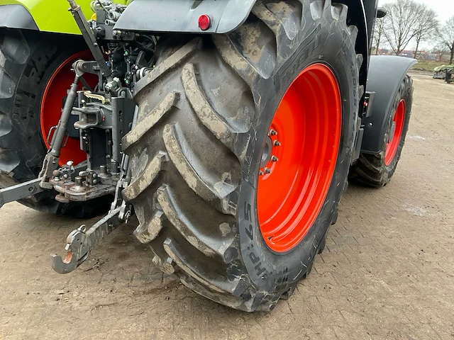2017 claas 650 arion vierwielaangedreven landbouwtractor - afbeelding 37 van  45