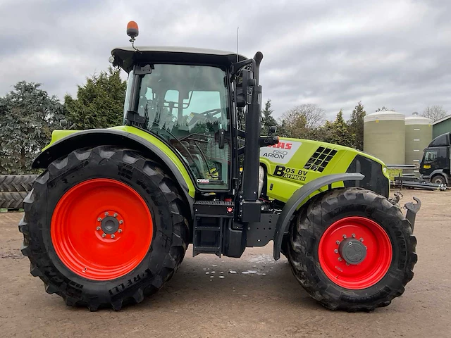 2017 claas 650 arion vierwielaangedreven landbouwtractor - afbeelding 42 van  45