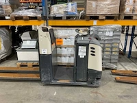 2017 crown gpc 3020 elektrische palletwagen - afbeelding 9 van  15