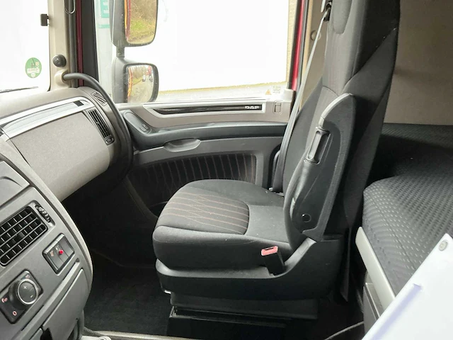 2017 daf xf450ft super spacecab opleggertrekker - afbeelding 16 van  35