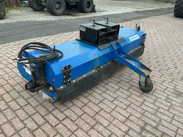 2017 delvano straatveegmachine - afbeelding 10 van  12