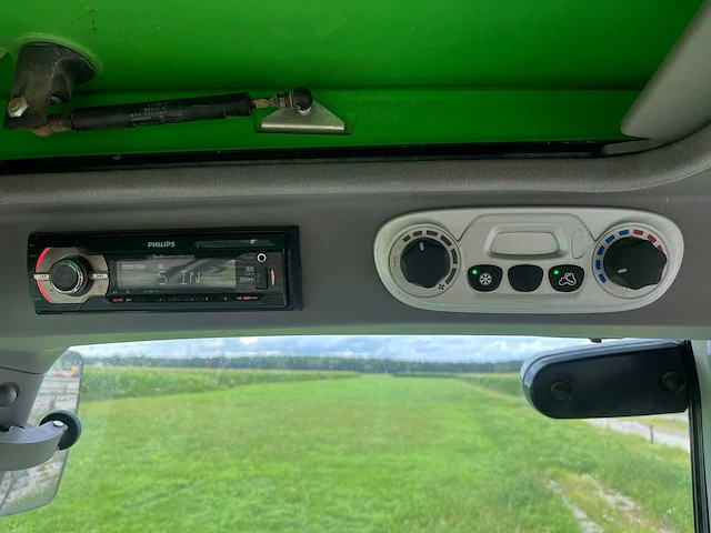 2017 deutz-fahr 6165 agrotron vierwielaangedreven landbouwtractor - afbeelding 12 van  15