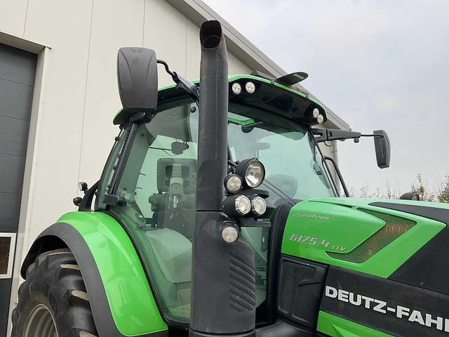 2017 deutz-fahr 6175.4 ttv agrotron vierwielaangedreven landbouwtractor - afbeelding 18 van  44