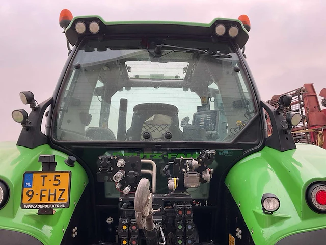 2017 deutz-fahr 6175.4 ttv agrotron vierwielaangedreven landbouwtractor - afbeelding 22 van  44