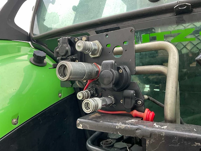 2017 deutz-fahr 6175.4 ttv agrotron vierwielaangedreven landbouwtractor - afbeelding 25 van  44