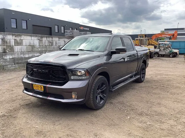 2017 dodge ram 1500 bedrijfswagen - afbeelding 1 van  23