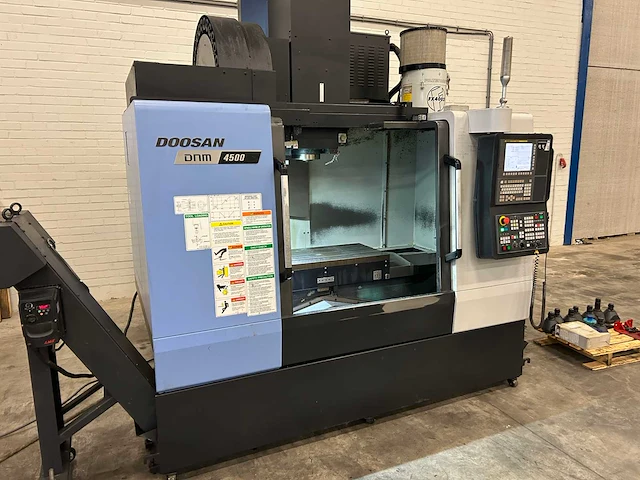 2017 doosan dnm 4500 cnc-bewerkingscentrum - afbeelding 16 van  22