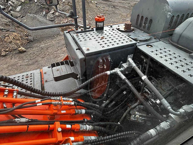 2017 doosan dx140 lc-5 rupsgraafmachine - afbeelding 11 van  28