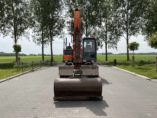 2017 doosan dx140w-5 banden graafmachine - afbeelding 23 van  42