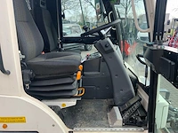 2017 dulevo 3000t straatveegmachine - afbeelding 17 van  46