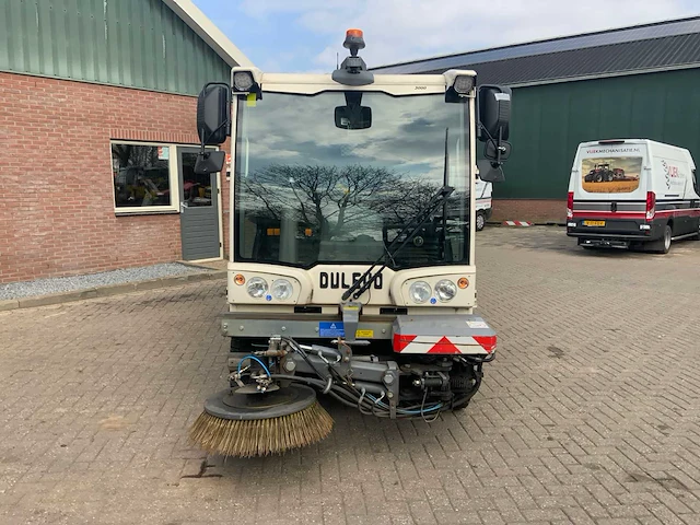 2017 dulevo 3000t straatveegmachine - afbeelding 12 van  46