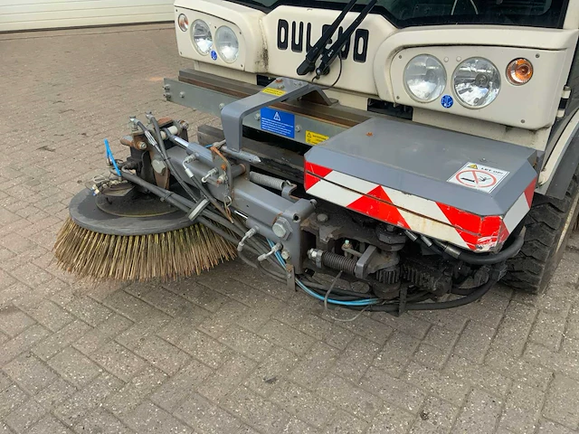 2017 dulevo 3000t straatveegmachine - afbeelding 45 van  46