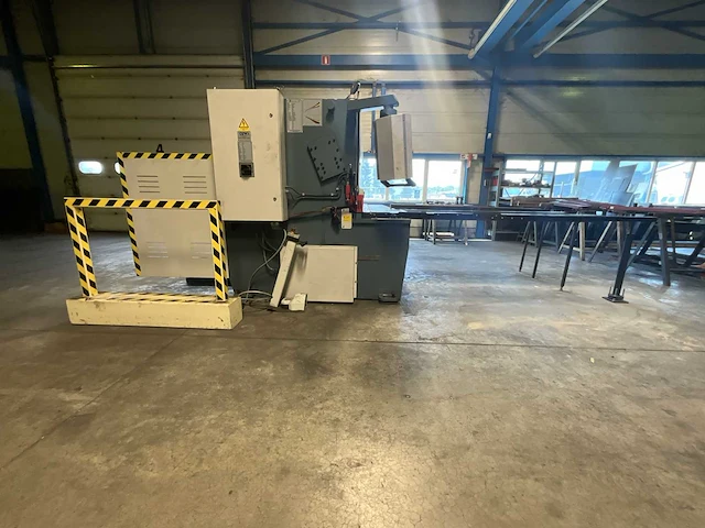 2017 durmazlar sbt 4006 cnc hydraulische guillotineschaar - afbeelding 15 van  19