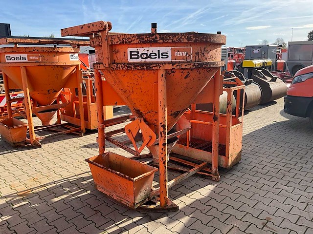 2017 eichinger 1016h.12 betonkubel - afbeelding 7 van  13