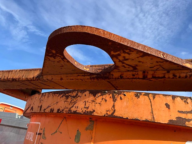 2017 eichinger 1016h.12 betonkubel - afbeelding 11 van  14