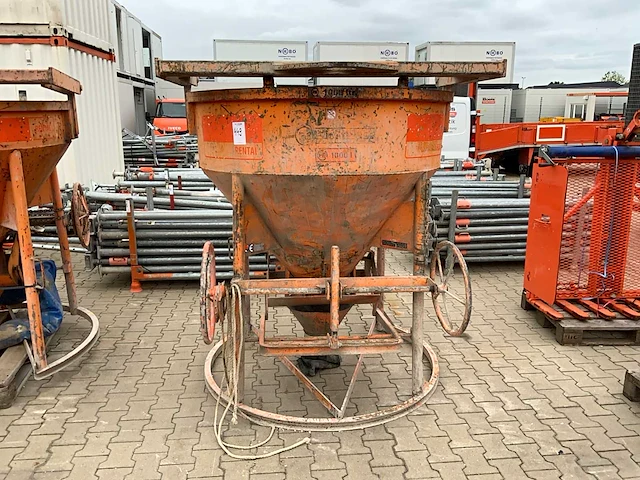 2017 eichinger 1016h.12 betonkubel - afbeelding 1 van  8