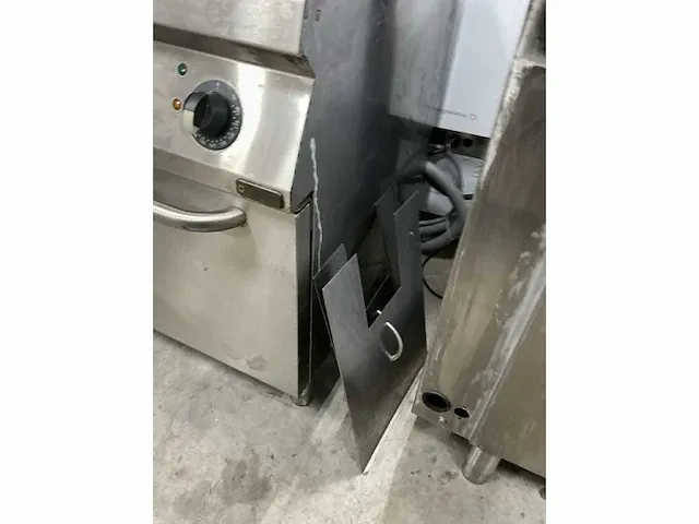 2017 electrolux a7freh2ff0 dubbele friteuse - afbeelding 4 van  9