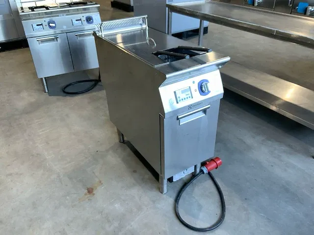 2017 electrolux e9fred1jf0 friteuse “rvs” - afbeelding 4 van  11