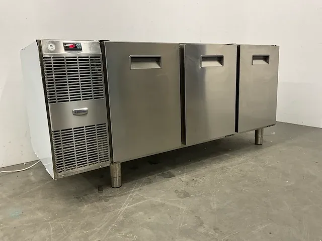 2017 electrolux rcsn3m3 koelwerkbank - afbeelding 5 van  7