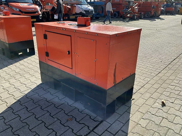 2017 europower generators eps113tde stroom aggregaat - afbeelding 7 van  12