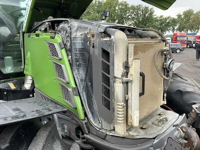 2017 fendt 720 vario vierwielaangedreven landbouwtractor - afbeelding 38 van  45