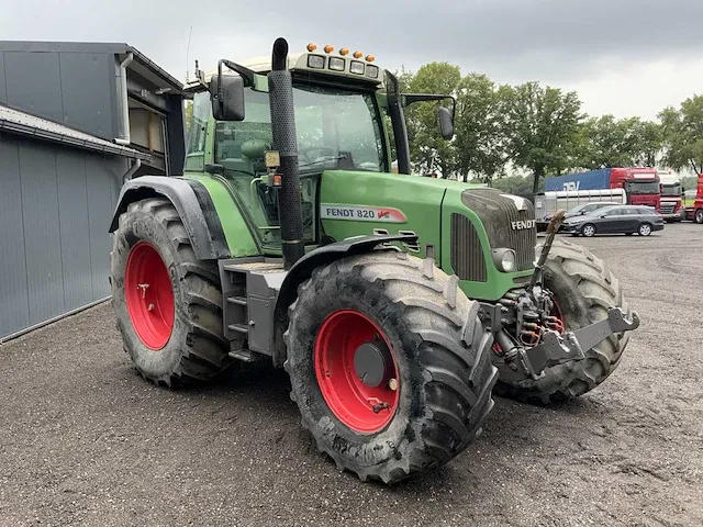 2017 fendt 820 vario tms vierwielaangedreven landbouwtractor - afbeelding 12 van  58