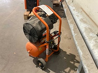 2017 fiac rrrer olievrije compressor - afbeelding 7 van  10