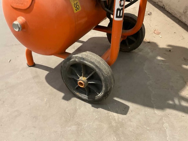 2017 fiac rrrer olievrije compressor - afbeelding 8 van  10