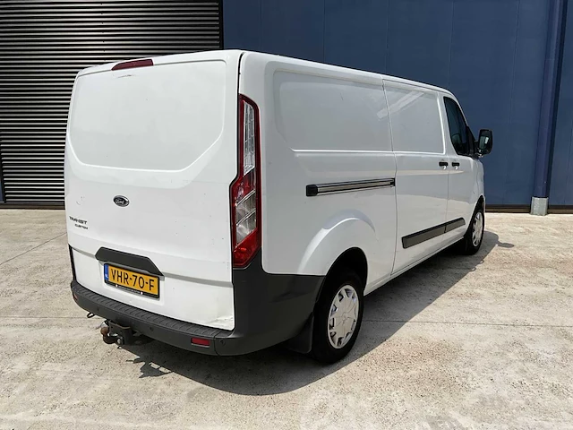 2017 ford transit custom 310 2.0 tdci l2h1 bedrijfswagen - afbeelding 24 van  29