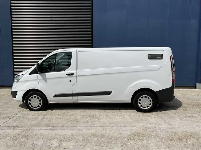 2017 ford transit custom 310 2.0 tdci l2h1 bedrijfswagen - afbeelding 25 van  29