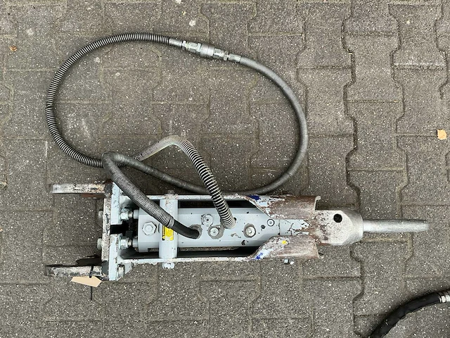2017 furukawa frd fx15-2ft hydraulische sloophamer cw00 - afbeelding 4 van  7