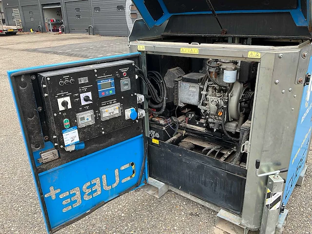 2017 generac light tower hybride stationaire lichtmast - afbeelding 3 van  19