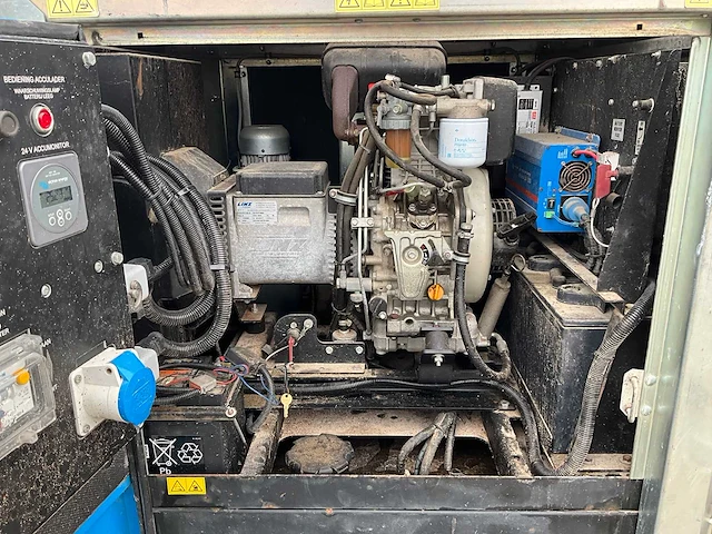 2017 generac light tower hybride stationaire lichtmast - afbeelding 6 van  19