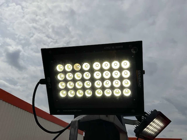 2017 generac mobile products vb9 v20 lichtmast aanhangwagen - afbeelding 12 van  31