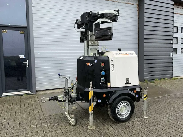 2017 generac tower light v20 mobiele lichtmast - afbeelding 1 van  16