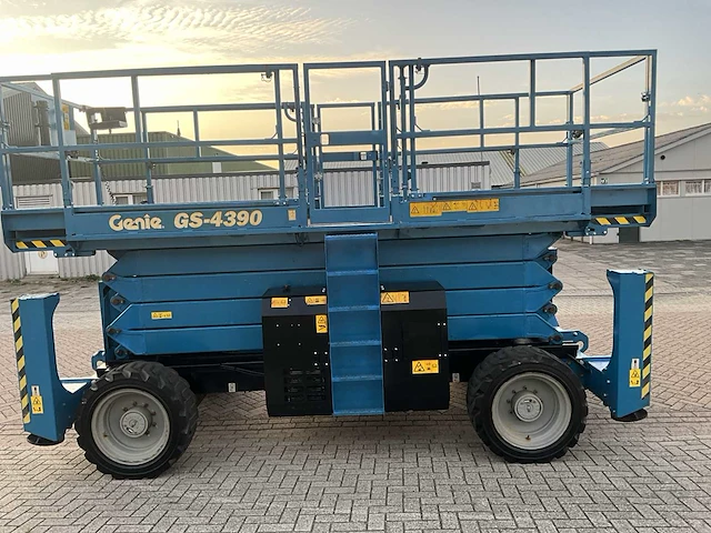 2017 genie gs-4390 hoogwerker - afbeelding 1 van  23