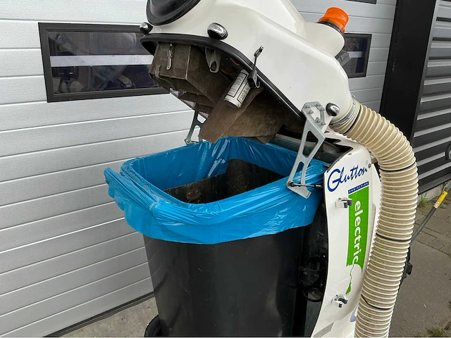 2017 glutton 2411 electric afvalzuiger - afbeelding 7 van  29