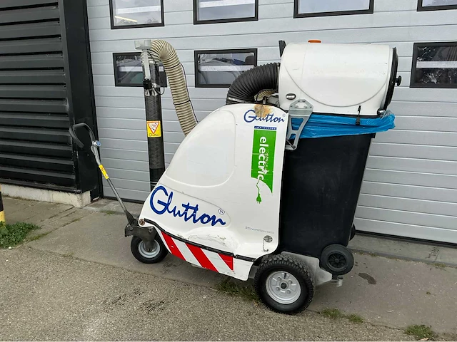 2017 glutton 2411 electric afvalzuiger - afbeelding 23 van  29