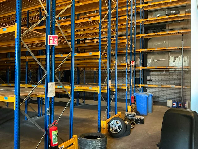 2017 gn85 magazijnstelling (2x rij) - afbeelding 1 van  12