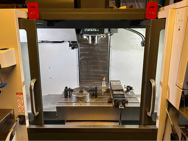 2017 haas vf-2 cnc universele machinecentrum - afbeelding 18 van  20
