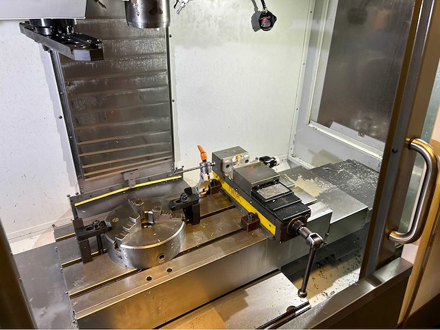2017 haas vf-2 cnc universele machinecentrum - afbeelding 20 van  20