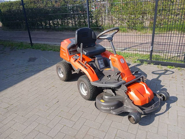 2017 husqvarna r213c zitmaaier - afbeelding 4 van  7