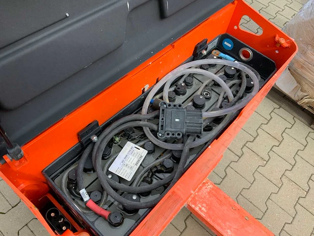 2017 hyster p2.0s fbw elektrische palletwagen - afbeelding 7 van  8