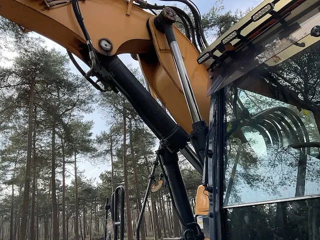 2017 hyundai hw140 banden graafmachine - afbeelding 11 van  68