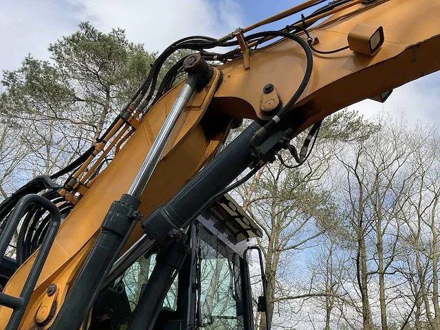 2017 hyundai hw140 banden graafmachine - afbeelding 15 van  68
