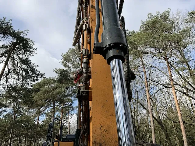 2017 hyundai hw140 banden graafmachine - afbeelding 28 van  68