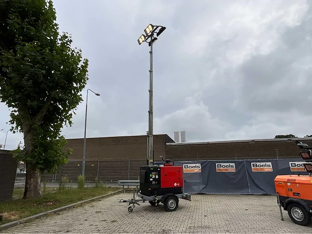 2017 ital tower astrid kohler led lichtmast aggregaat aanhangwagen - afbeelding 1 van  28